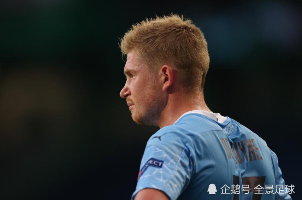 曼联客场险胜切尔西红魔重回榜首