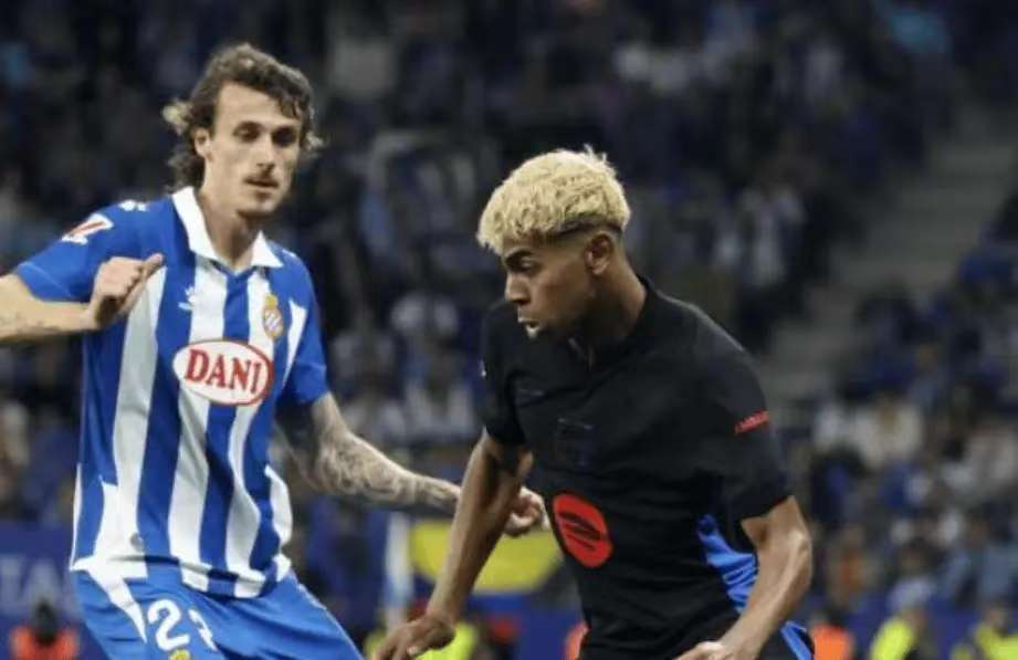 中超：北京国安3-2击败深圳队